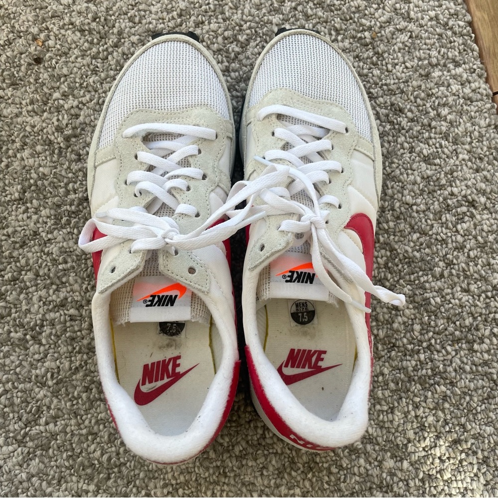 Nike Shoes Challenger Og - image 2